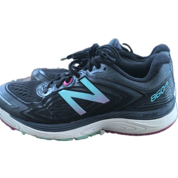 New Balance Shoes - New Balance 860v8 Trufuse Team Women's Size 8 Running Shoes Dark Blue